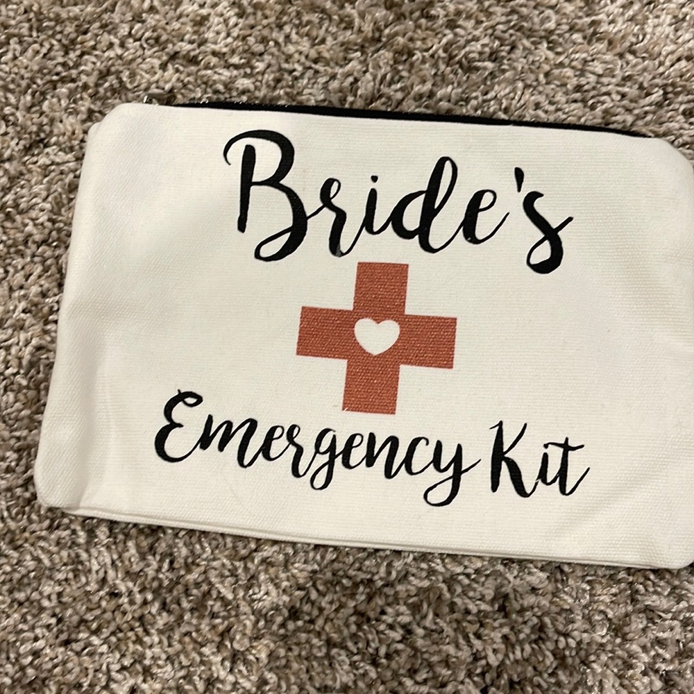Bride emergency kit bag